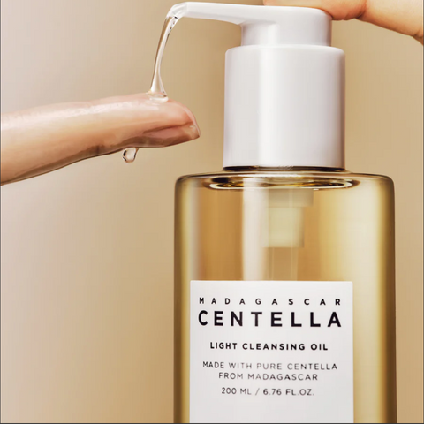 SKIN1004 Madagascar Centella Light Cleansing Oil